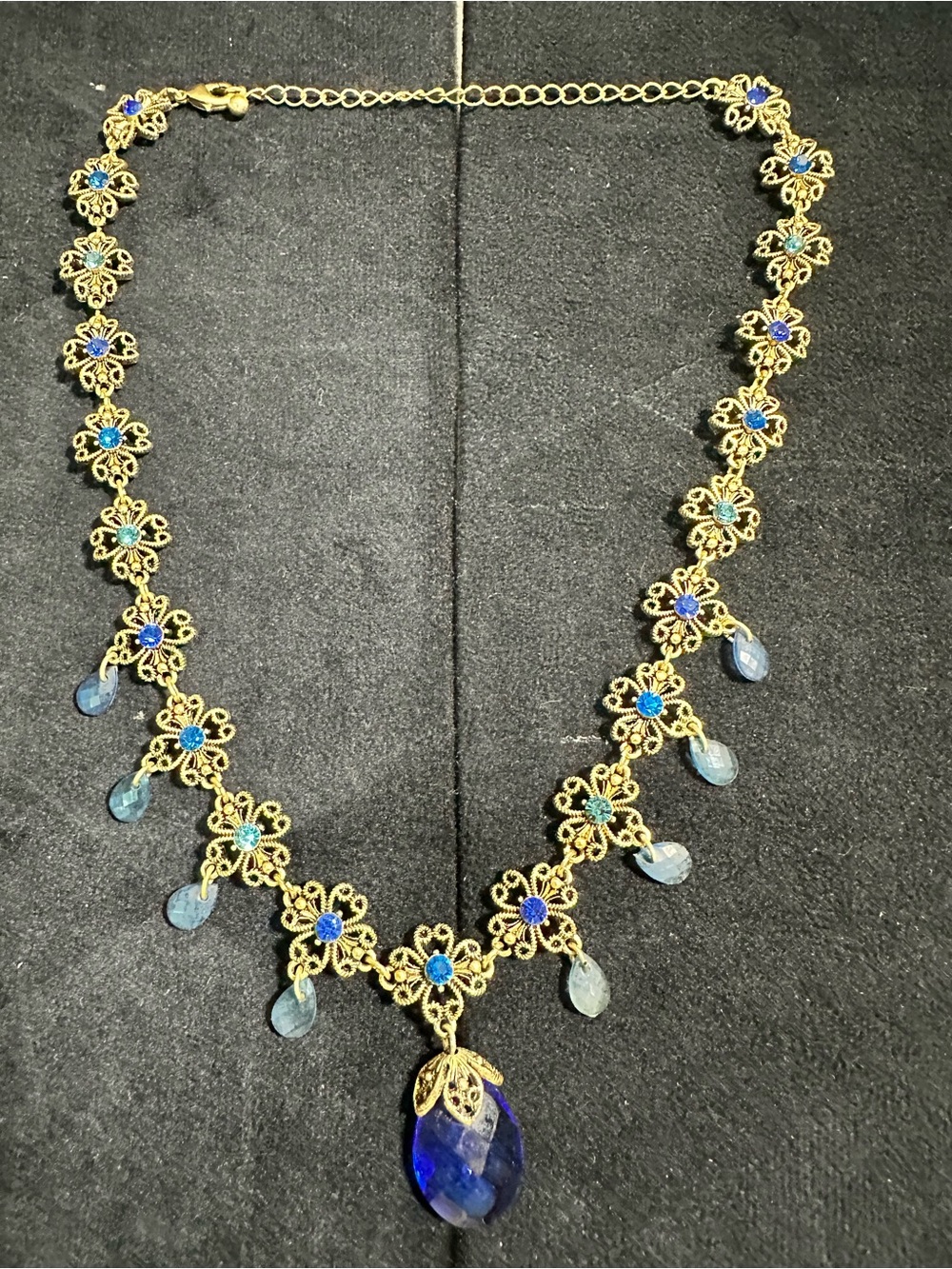 Vtg: Avon Briolette Blue Rhinestone Floral Y drop Necklace - Picture 4 of 9